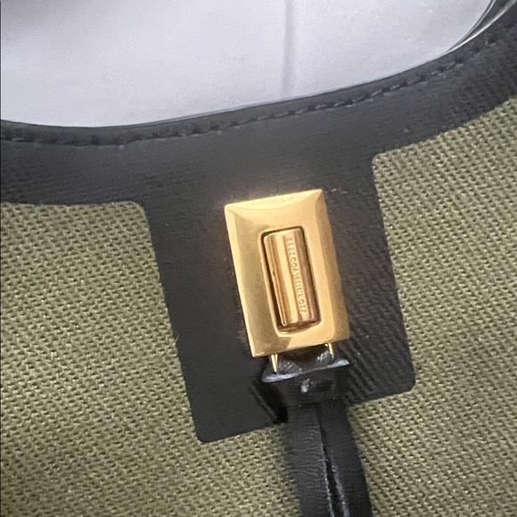 Rebecca Minkoff Stylish Black and Green Women's Bag great condition like new - Picture 2 of 7